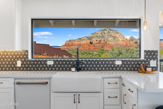300 Calle Del Norte --, Sedona, AZ 86336