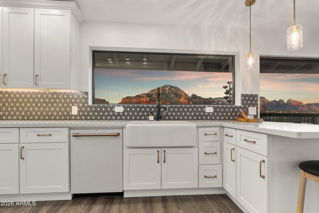 300 Calle Del Norte --, Sedona, AZ 86336