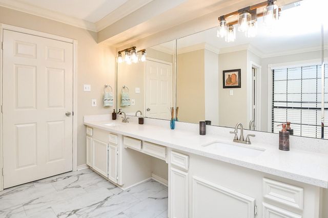 1411 Guadalupe Street, Stafford, TX 77477