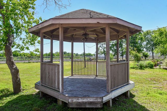 1411 Guadalupe Street, Stafford, TX 77477