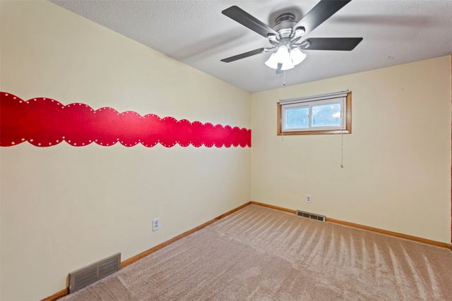 535 6th Street, Waukee, IA 50263