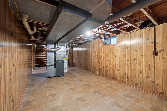 535 6th Street, Waukee, IA 50263