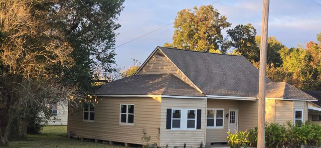 221 E Spur Ln, Gramercy, LA 70052