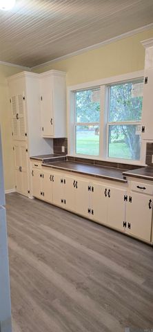 221 E Spur Ln, Gramercy, LA 70052