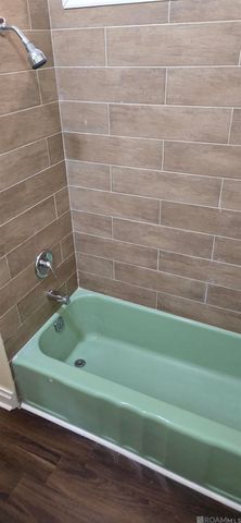 221 E Spur Ln, Gramercy, LA 70052