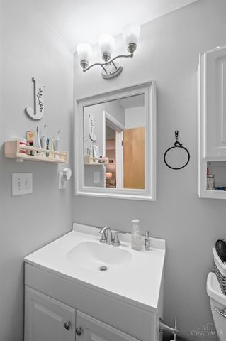 75 Berkshire Court, Hamilton, OH 45013