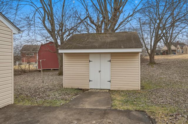 75 Berkshire Court, Hamilton, OH 45013