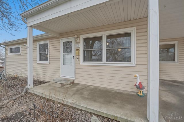 75 Berkshire Court, Hamilton, OH 45013