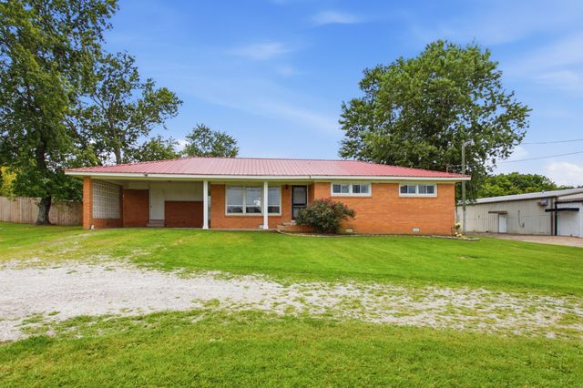 2371 Highway 43, S, Leoma, TN 38468
