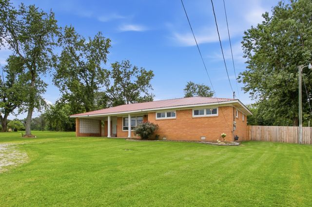 2371 Highway 43, S, Leoma, TN 38468