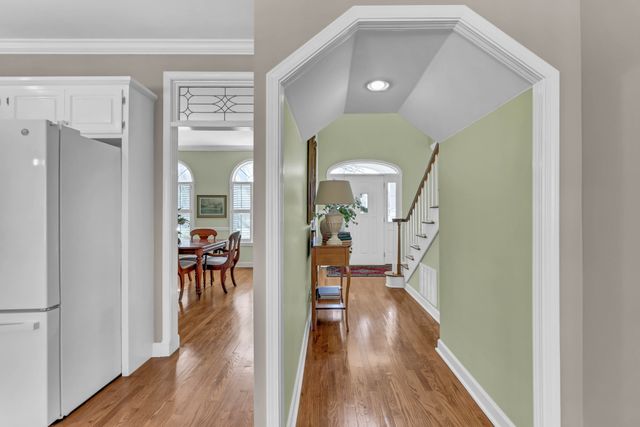 930 Doe Run Ct, Adams, TN 37010