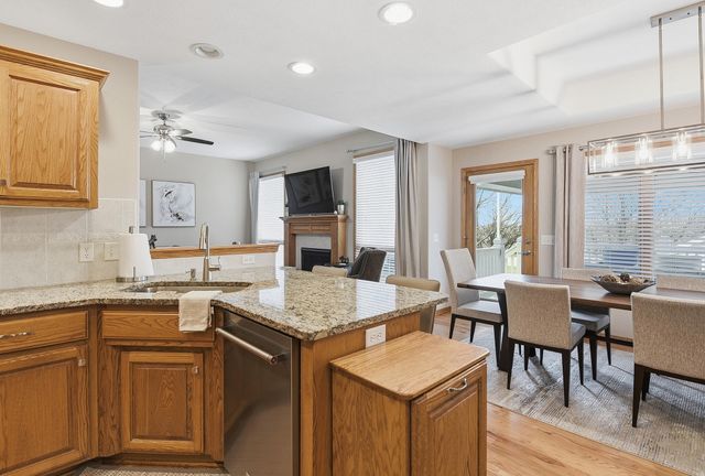 4105 GLADBROOK Drive, Council Bluffs, IA 51503