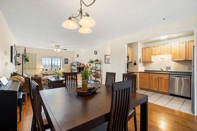 474 Broadway 49, Somerville, MA 02145