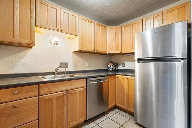 474 Broadway 49, Somerville, MA 02145