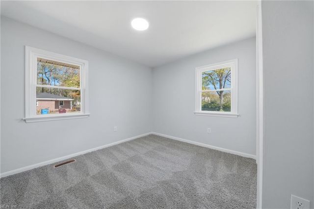 1941 Weber AVE, Chesapeake, VA 23320