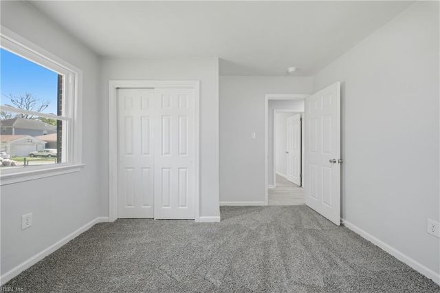 1941 Weber AVE, Chesapeake, VA 23320