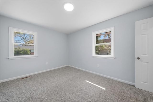 1941 Weber AVE, Chesapeake, VA 23320