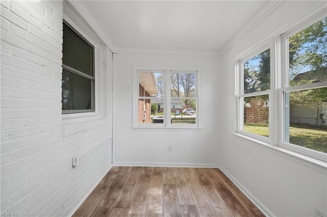 1941 Weber AVE, Chesapeake, VA 23320