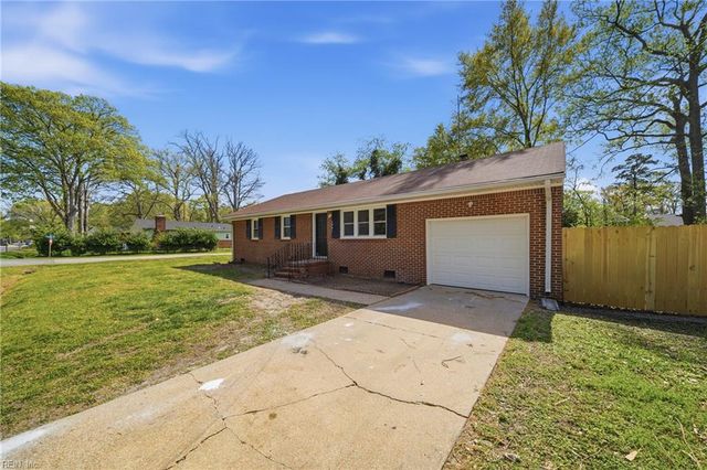 1941 Weber AVE, Chesapeake, VA 23320