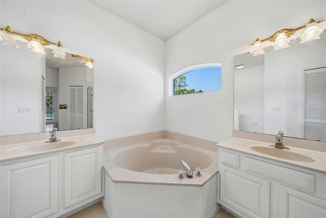 14325 LAKE PRICE DRIVE, Orlando, FL 32826