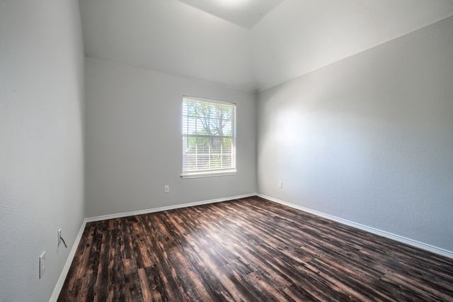 1305 Heather Brook Drive, Allen, TX 75002