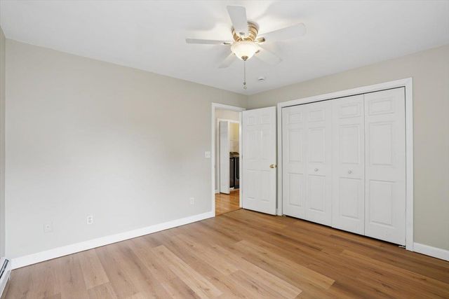 28 Duncan Farms Road, Manchester, NH 03102