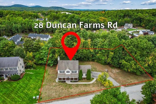 28 Duncan Farms Road, Manchester, NH 03102