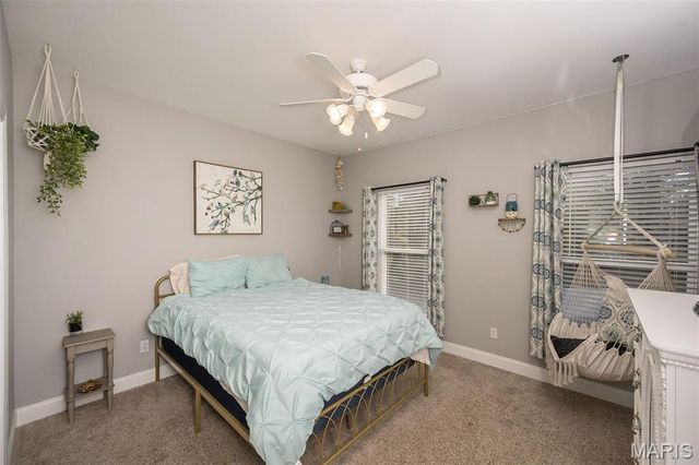 628 Tanya Court Drive, St Louis, MO 63129