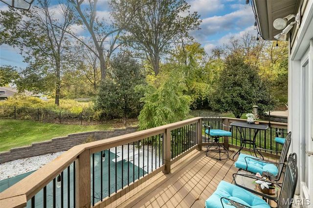 628 Tanya Court Drive, St Louis, MO 63129