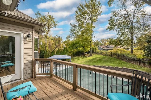 628 Tanya Court Drive, St Louis, MO 63129