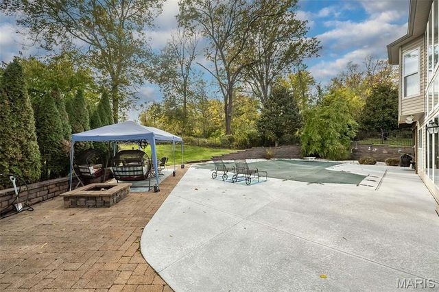 628 Tanya Court Drive, St Louis, MO 63129