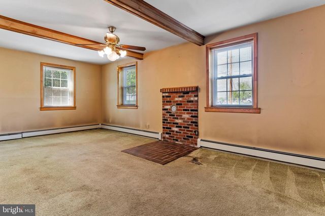 1390 GOOD HOPE RD, Mechanicsburg, PA 17050
