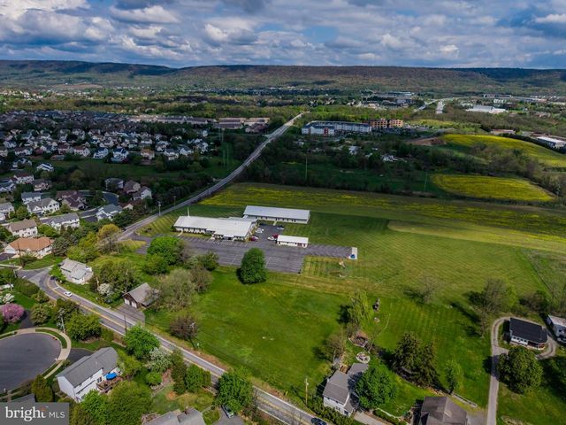 1390 GOOD HOPE RD, Mechanicsburg, PA 17050