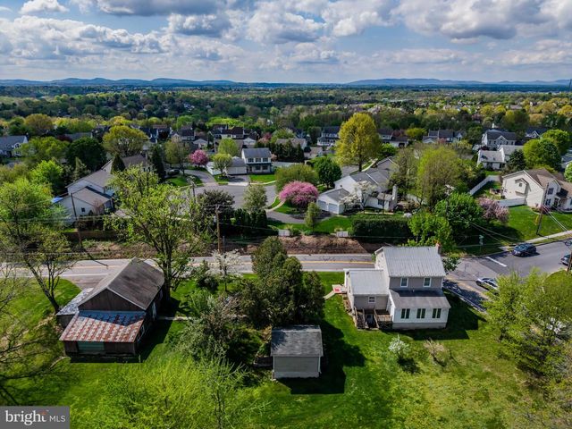 1390 GOOD HOPE RD, Mechanicsburg, PA 17050