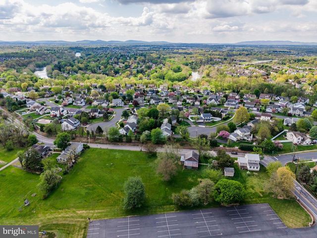 1390 GOOD HOPE RD, Mechanicsburg, PA 17050