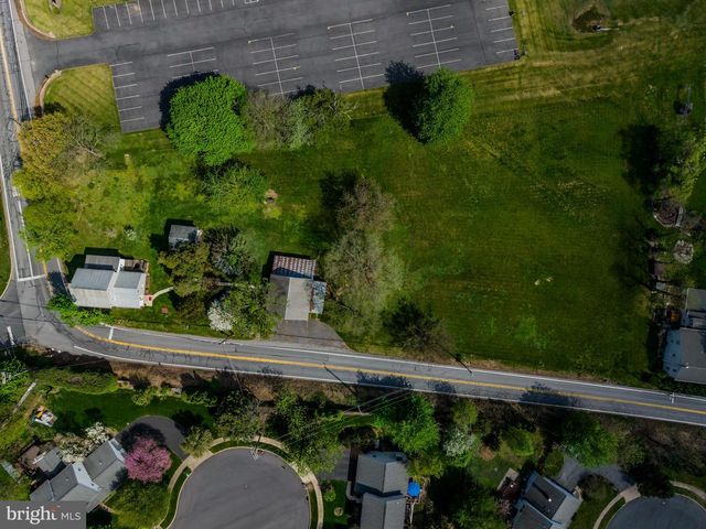 1390 GOOD HOPE RD, Mechanicsburg, PA 17050
