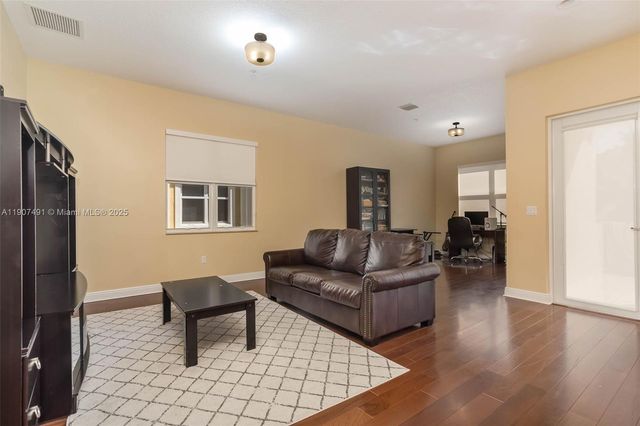 12448 NW 17th Mnr, Pembroke Pines, FL 33028