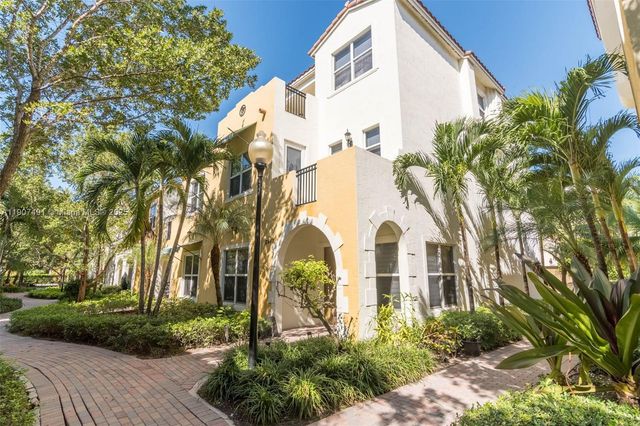 12448 NW 17th Mnr, Pembroke Pines, FL 33028