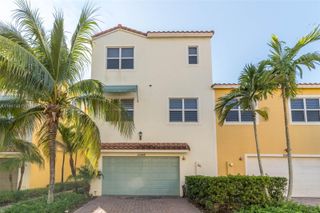 12448 NW 17th Mnr, Pembroke Pines, FL 33028