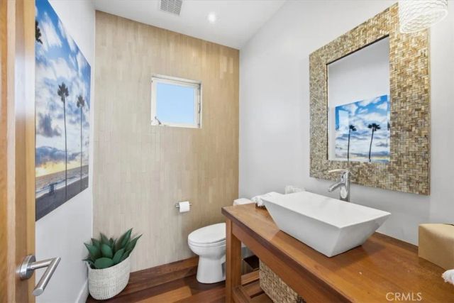 1211 Bayview, Manhattan Beach, CA 90266