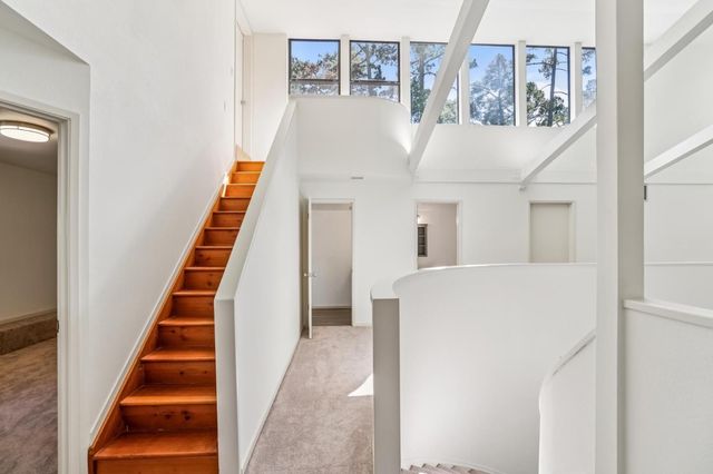 6 Wyndemere Vale, Monterey, CA 93940