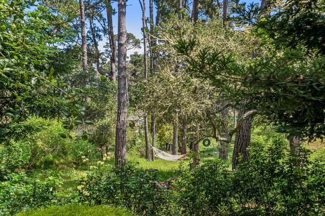 6 Wyndemere Vale, Monterey, CA 93940