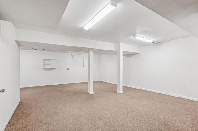 6 Wyndemere Vale, Monterey, CA 93940