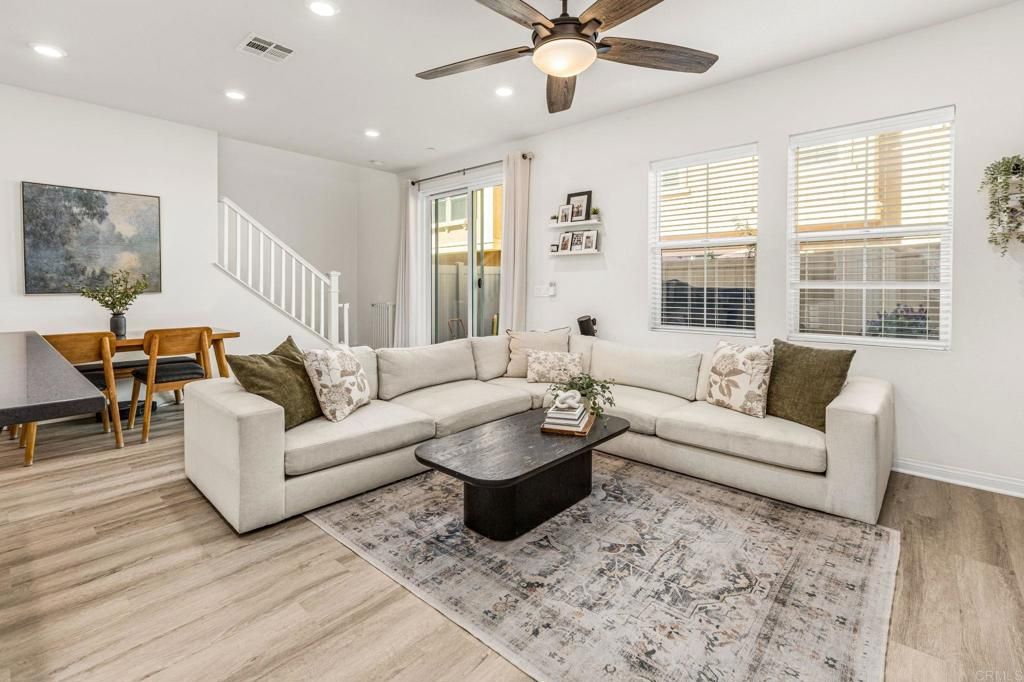 1374 Palo Verde, Vista, CA 92083 — exterior