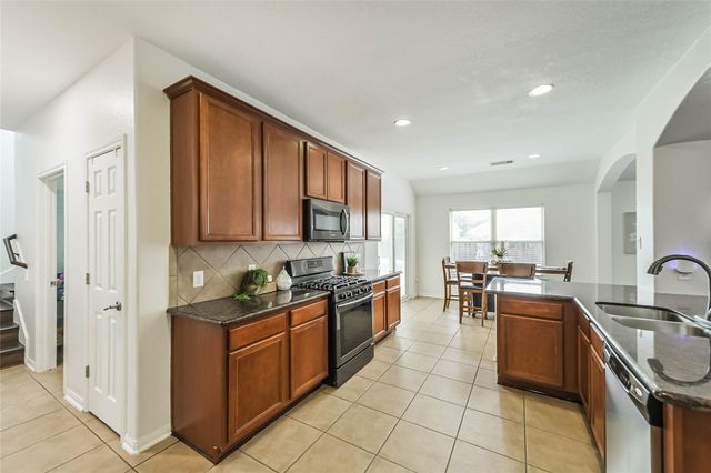 19503 Hayden Grove Drive, Cypress, TX 77433