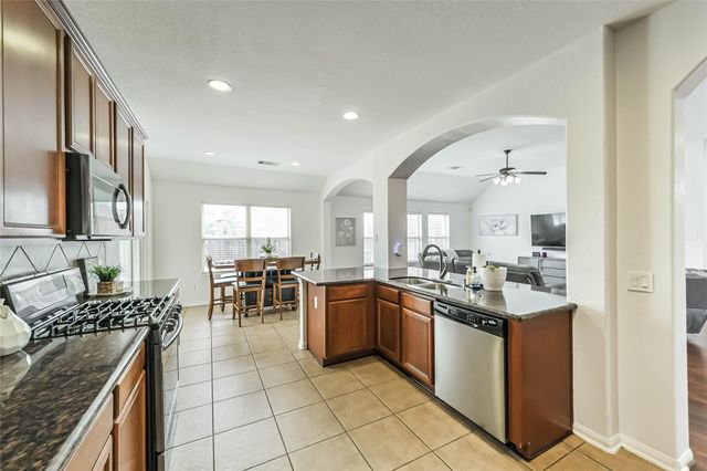 19503 Hayden Grove Drive, Cypress, TX 77433