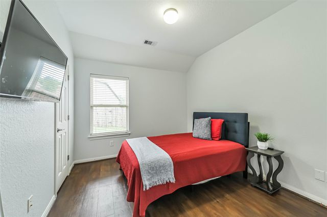 19503 Hayden Grove Drive, Cypress, TX 77433