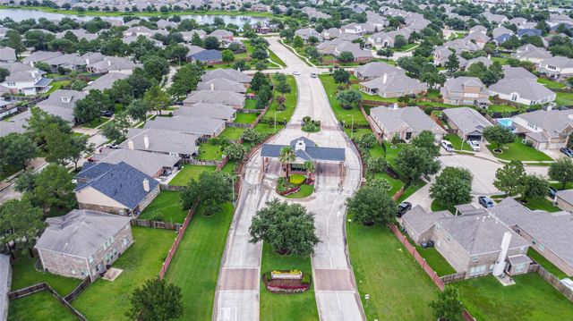 19503 Hayden Grove Drive, Cypress, TX 77433