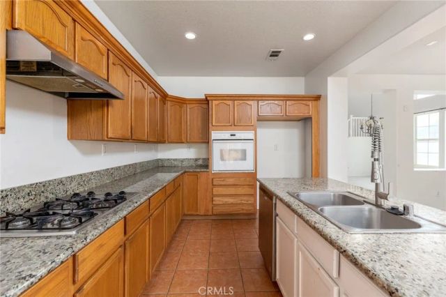 3914 Chardonnay Drive, Perris, CA 92571