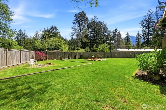 17200 435th Avenue SE, North Bend, WA 98045